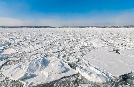 Охотское море