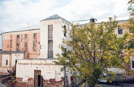 Архиерейское подворье

	
