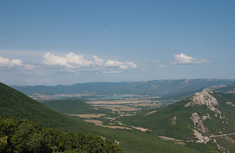 Байдарская долина

	

