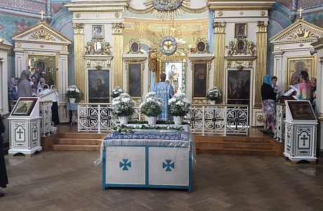 Смоленская церковь

	
