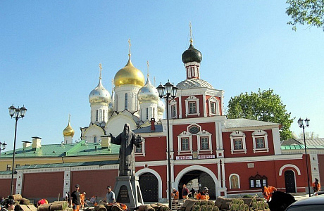 Зачатьевский монастырь в Москве