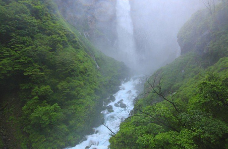 Водопад Кэгон