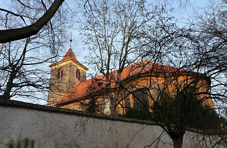 Челаковице
