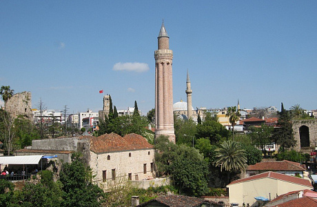 Минарет Йивли