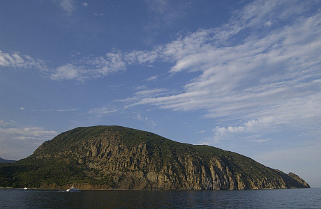 Медведь гора (Аю-Даг)