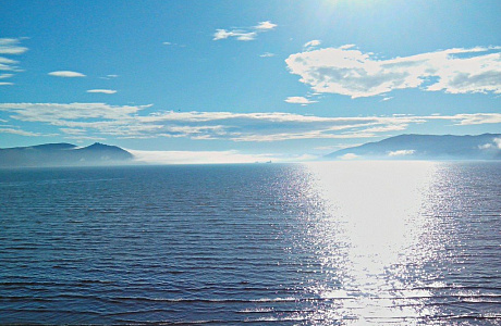 Охотское море