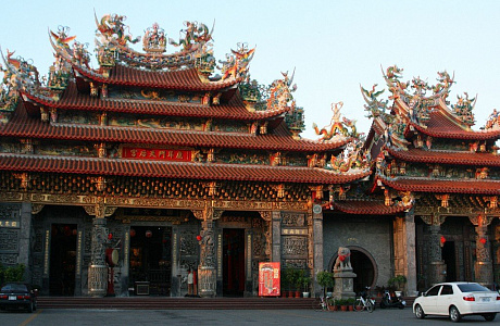 Тайнань
	


