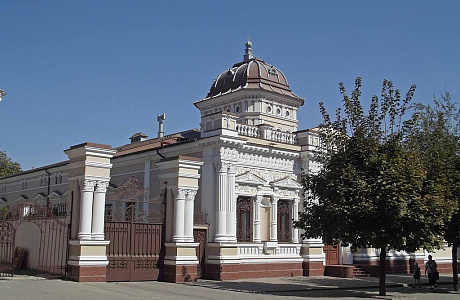 Николаев