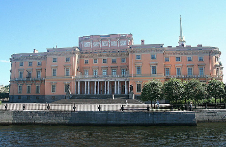 Михайловский замок