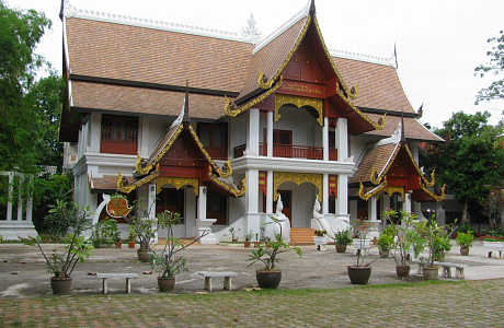 Ват Чианг Ман