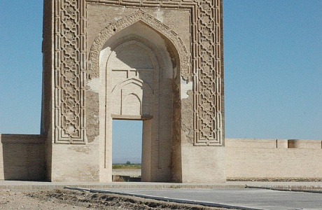 Караван-сарай Рабат-Малик