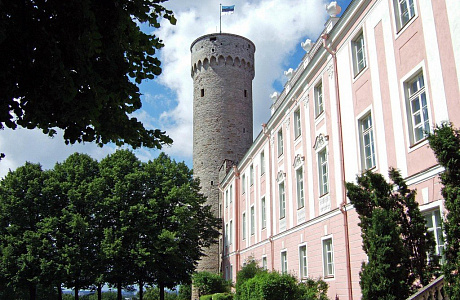 Замок Тоомпеа