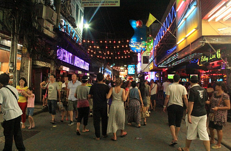 Волкин Стрит (Walking Street)