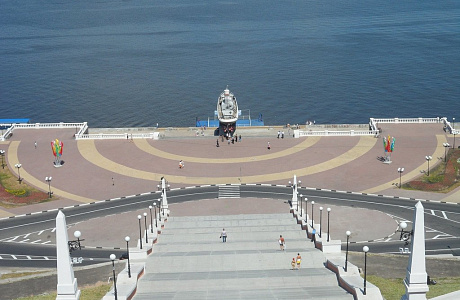 Чкаловская лестница