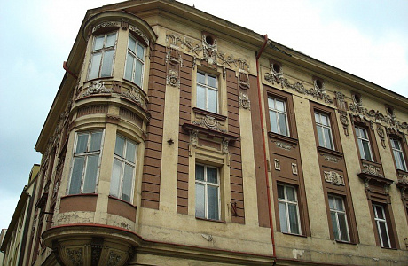 Острава
	


