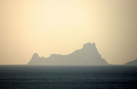 Балеарское море

	
