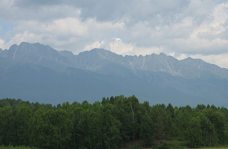 Тункинская долина

	
