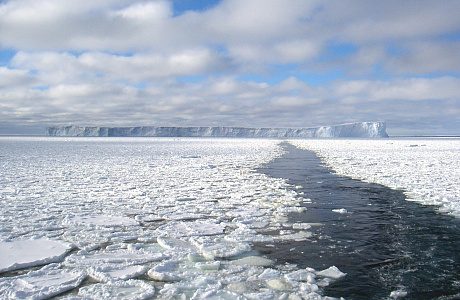 Море Беллинсгаузена
