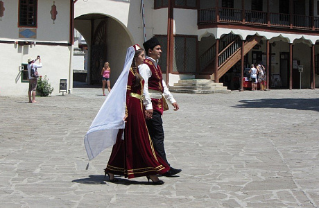 Ханский Дворец

	
