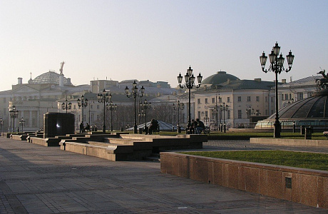 Манежная площадь
