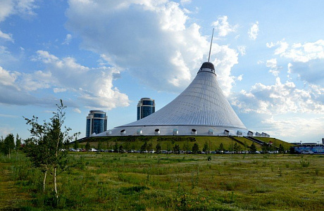 Хан Шатыр