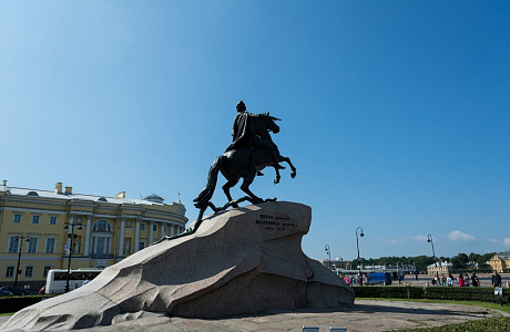 Сенатская площадь