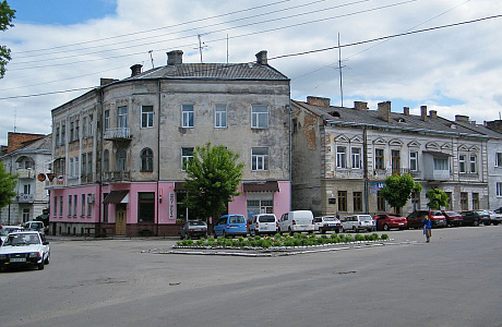 Золочев