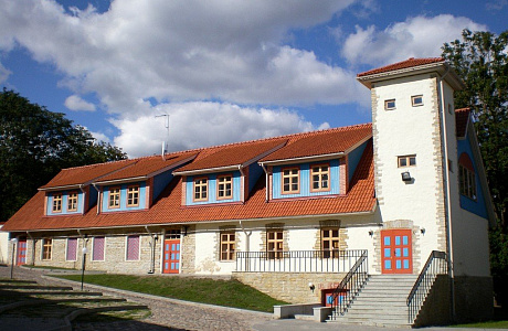 Раквере
	

