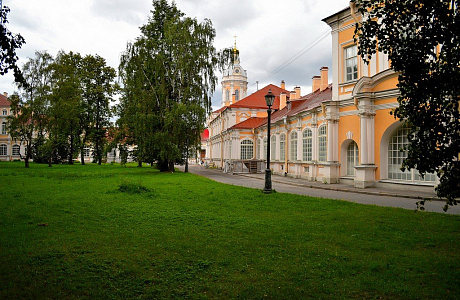 Александро-Невская Лавра