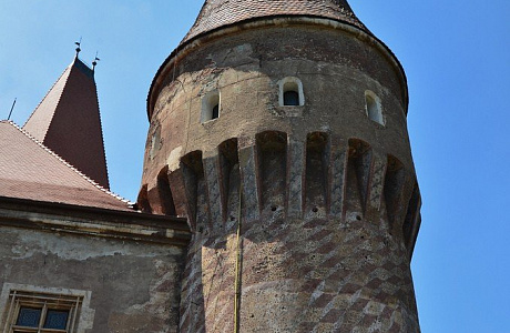 Замок Корвинов