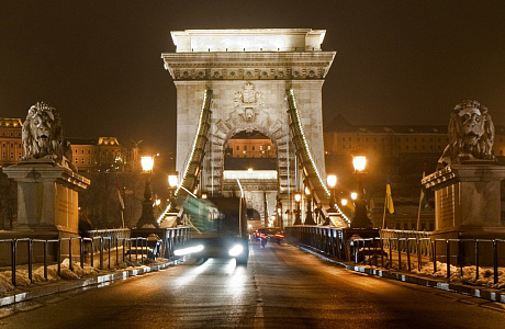 Цепной мост в Будапеште