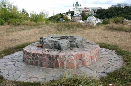 Замковая гора

	
