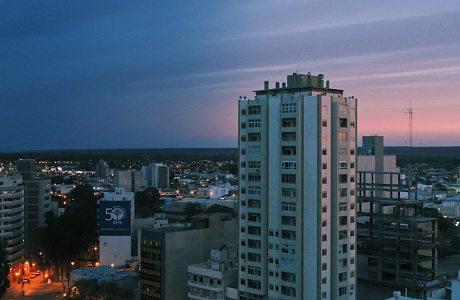 Неукен