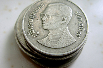 1 бат