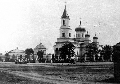Храм Покрова Пресвятой Богородицы, 1920 год. Снесен в 1935 году