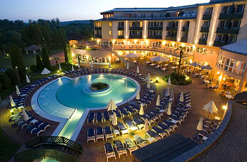 Lotus Therme Hotel & Spa