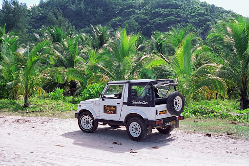 Арендованный джип