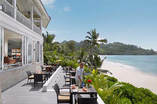 Кафе в отеле Banyan Tree Seychelles