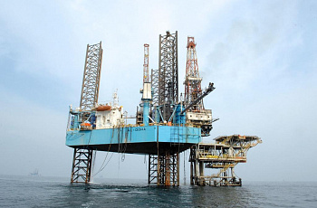 Добыча нефти в персидском заливе