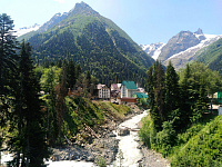 Фото Домбая