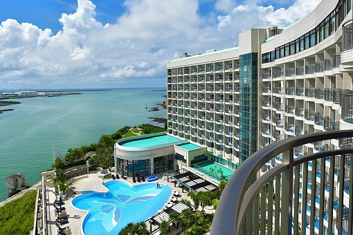 Loisir Spa Tower Naha