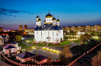 Свято-Воскресенский собор