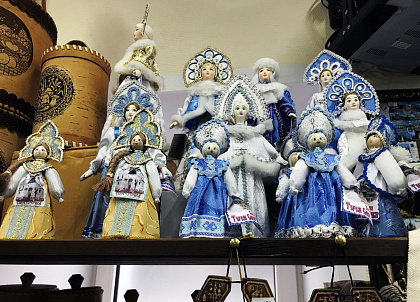 Костромские статуэтки Снегурочки