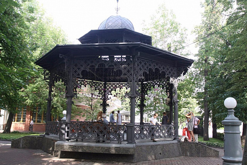 Гарден-коттедж