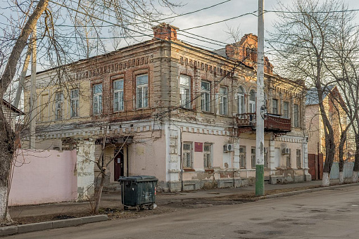 Улица Революционная