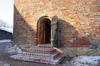 Вход в Главную башню