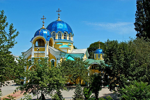 Успенский кафедральный собор в Махачкале