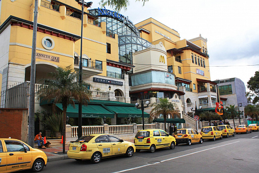 Atlantis Plaza