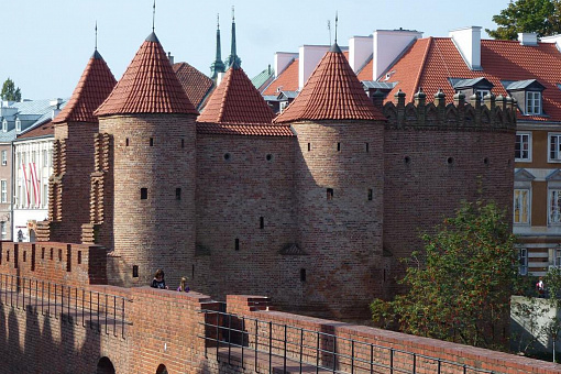 Варшавский Барбакан