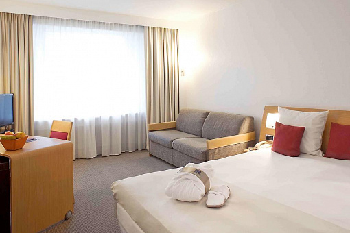 Novotel Orleans Sud La Source